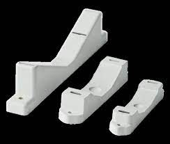 ALLBRO ALL-POLE-L-PLASTIC – Universal Plastic Pole Mount Brackets for Allbrox Enclosures