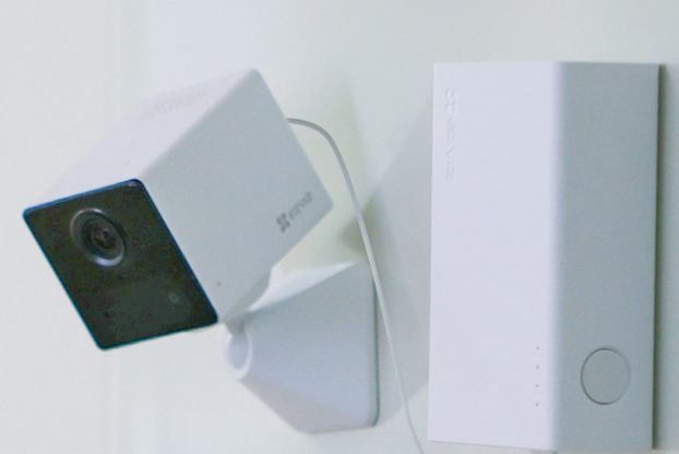 EZVIZ CB2 4G Kit 2K Type-C Smart Home Battery Camera