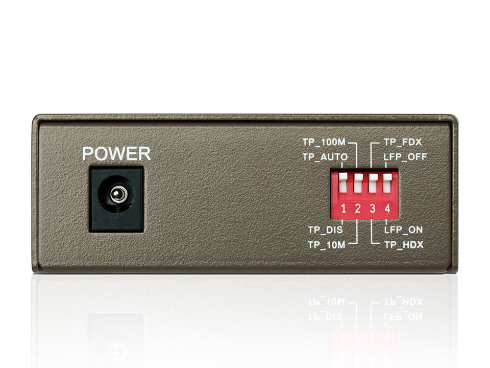 MC112CS | TP-Link 10/100Mbps WDM Media Converter – Single-Mode Fiber up to 20km